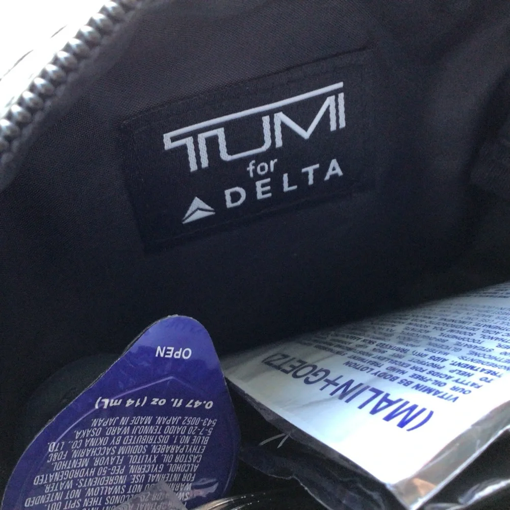 Tumi Delta Black Organizer with Added Accessories
